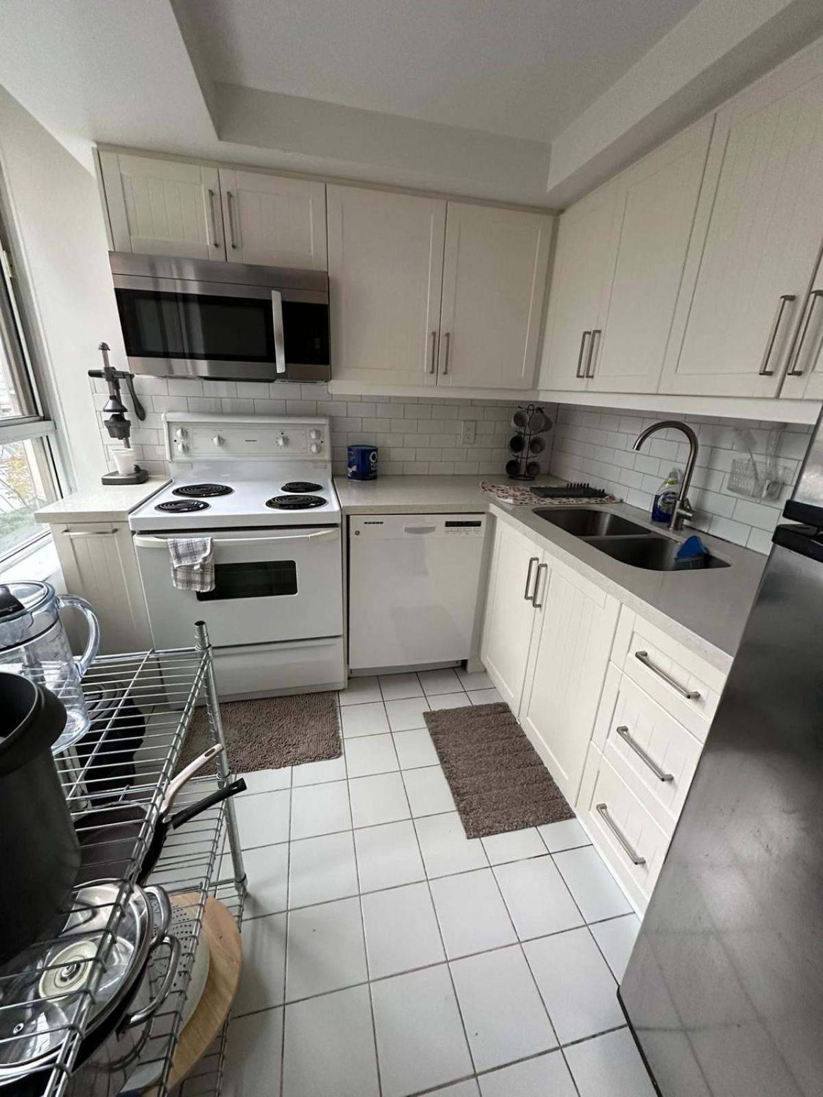 Best Location In Downtown- Walking To Eaton Centre, Nathan Phillips Square, Yonge-Dundas, Ikea,Transit Toronto Extérieur photo